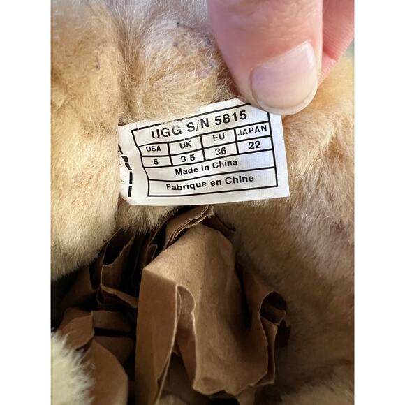 Women's UGG Women's Classic Tall Boot SIZE 5 - Picture 9 of 9